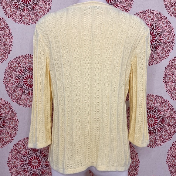 Christopher & Banks Yellow Cable Knit Sweater Size S 4 Pullover V Neck Casual - Picture 3 of 7